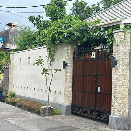 Villa Casa Shanti Deluxe Lovina Exterior foto