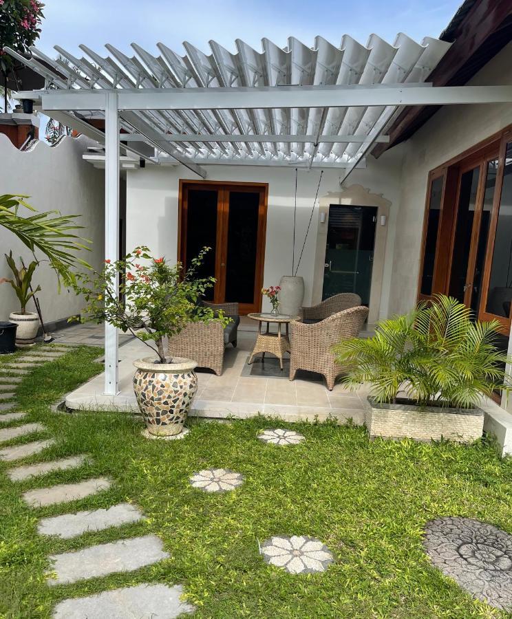 Villa Casa Shanti Deluxe Lovina Exterior foto